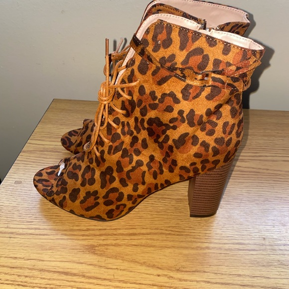 Leopard booties - Picture 5 of 5